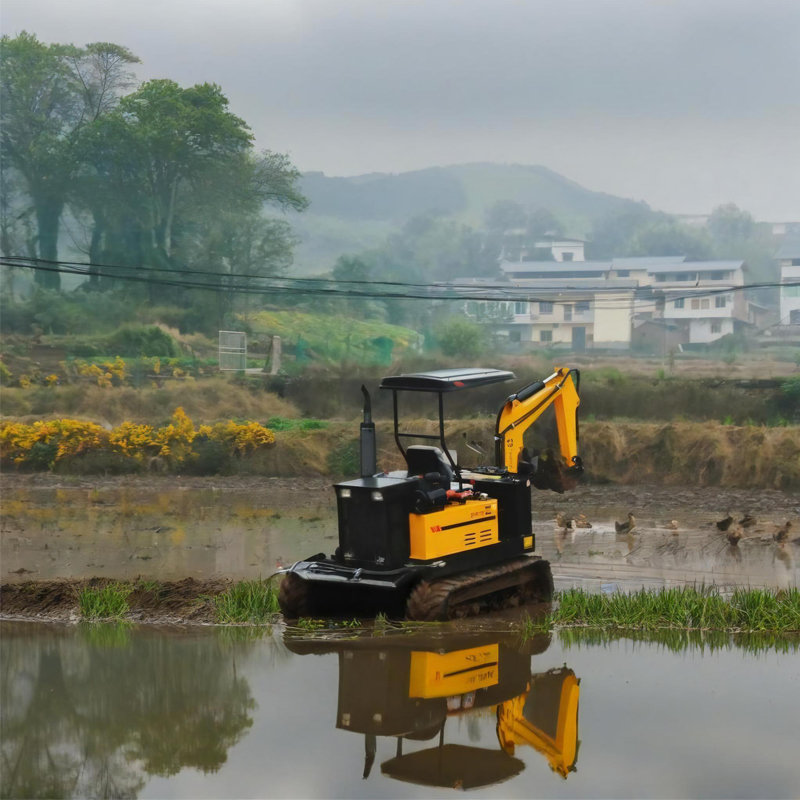 Remote control self-propelled crawler tractor 1GZL-135A