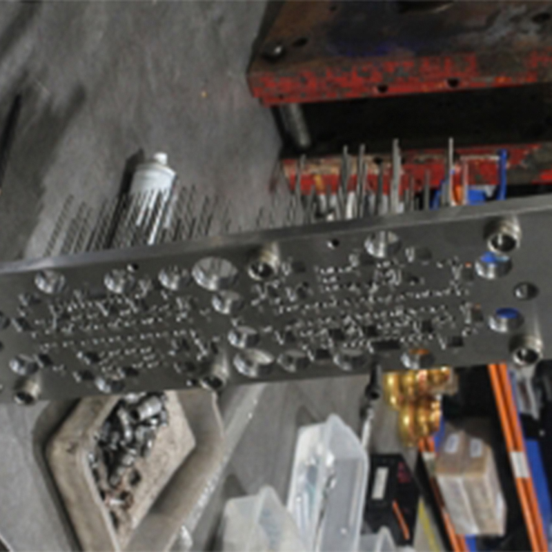 OEM Custom Cnc Machining Mold Components Services