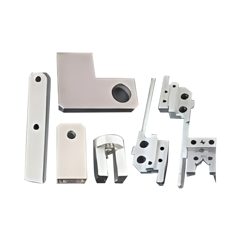 Nhiều bộ phận cơ khí CNC có độ chính xác cao
