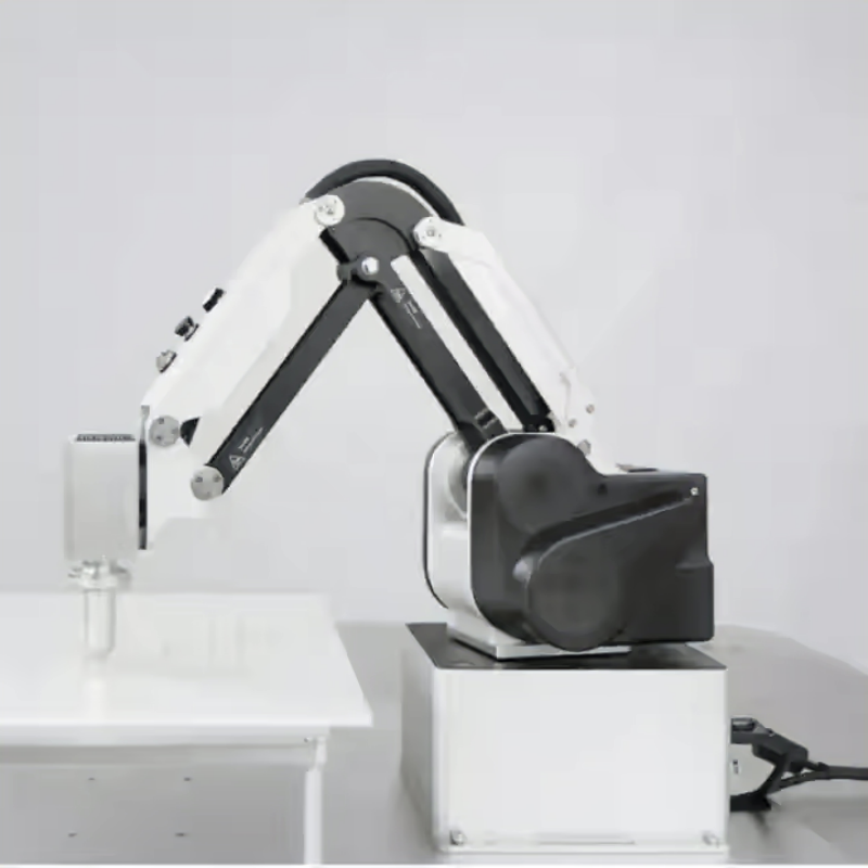  MotionLite 4 – Compact 4-axis cobot with 750 g payload, ±0.05 mm precision for assembly tasks