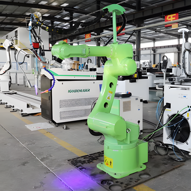 Robot Arm Equipped With Different Laser Gun Heads Realize Welding Cleaning and Cutting